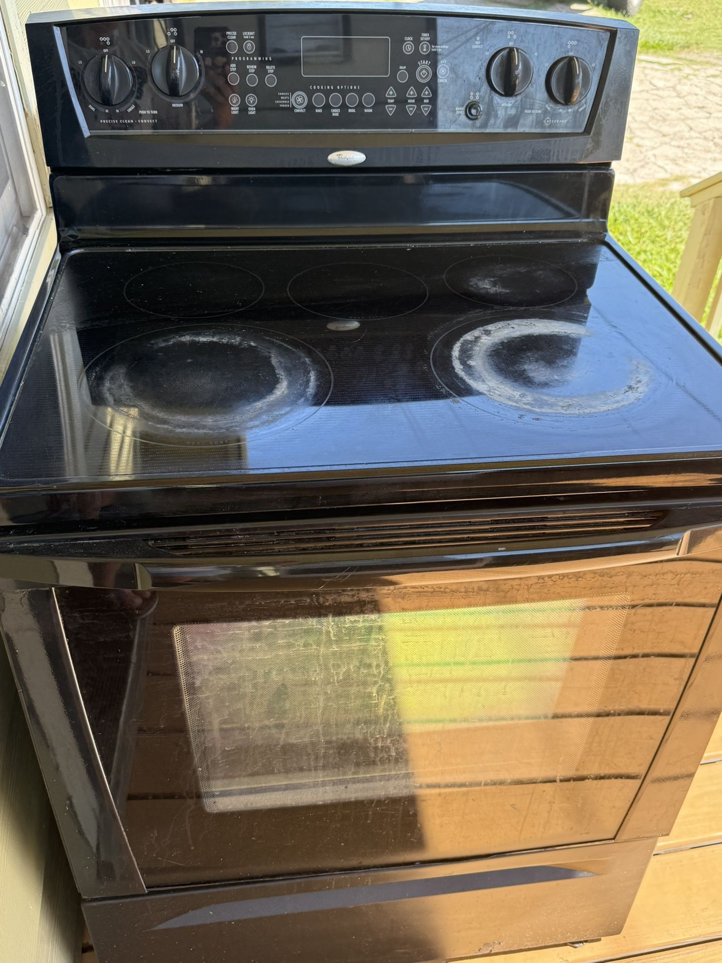 Whirlpool Stove Electric Fully Funcional