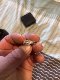 Women’s Diamond Ring