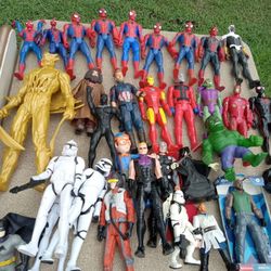 32  Large Action Figures Lot