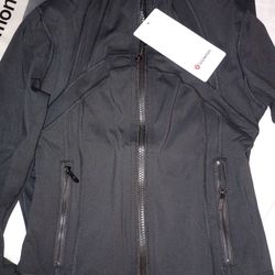 Lululemon