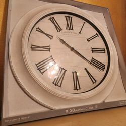 Huge 30in Clock 