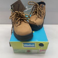 NEW WEEBOK by REEBOK Baby Boy Girl Hiking Snow Boots Size 6