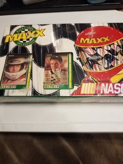 NASCAR Maxx race cards