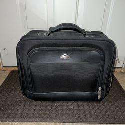 Samsonite Laptop Bag - With Wheels And Extending Handle 