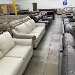 Truckload Of Furniture 