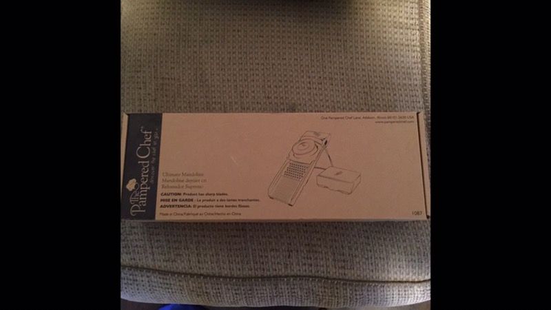 Pampered Chef Ultimate Mandoline Slicer.. New in box