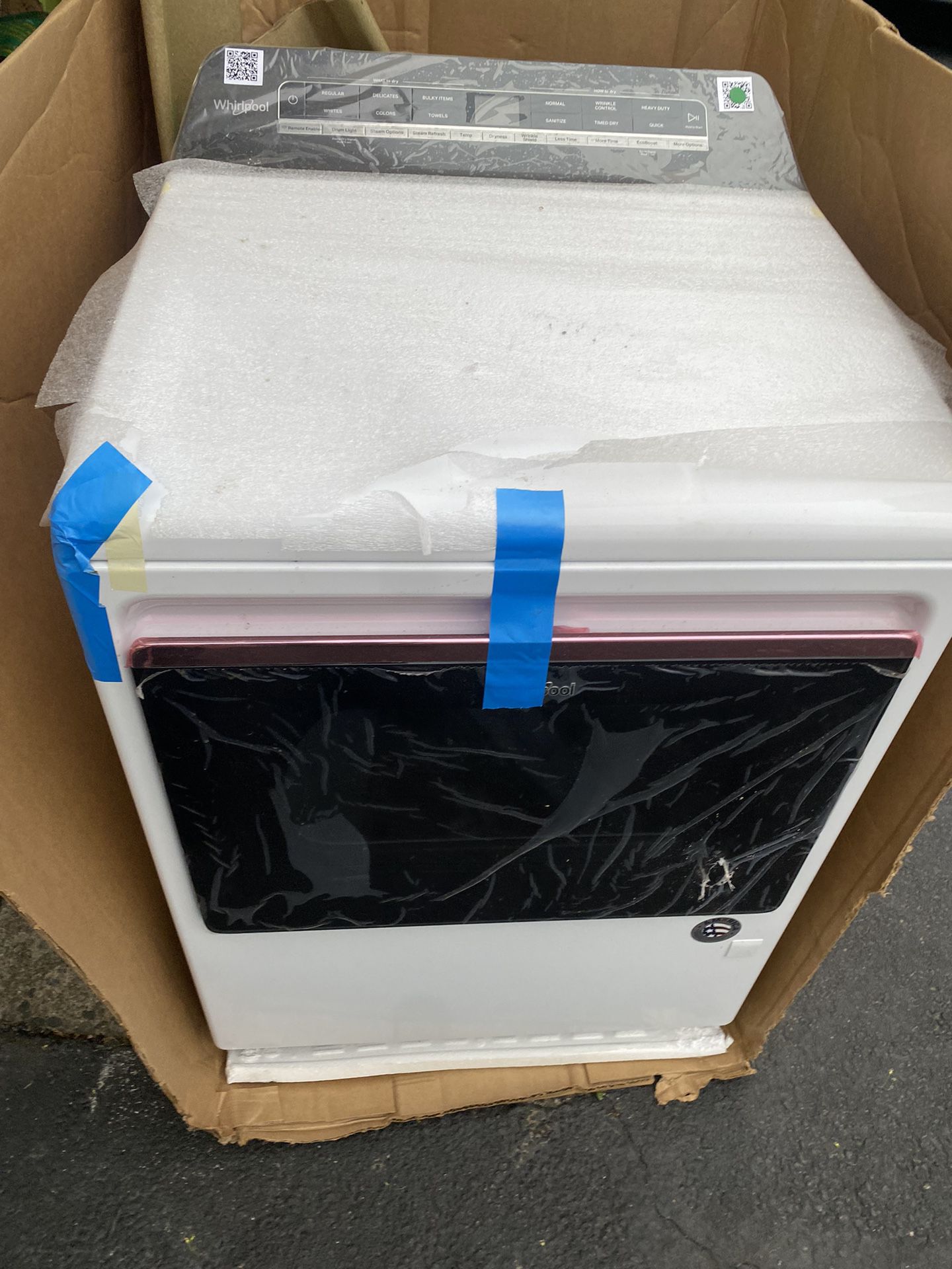 Whirlpool Gas Dryer Brand New In The Box. 