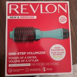 Revlon Hair Dryer & Volumizer *BRAND NEW*