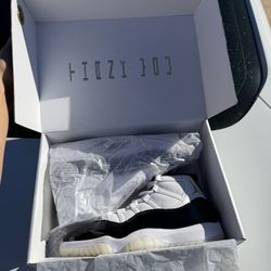 Air Jordan 11 Retro DMP Gratitude (2023)