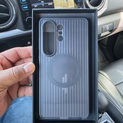 Galaxy S26 Ultra Rugged Magnet Case