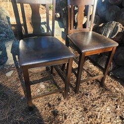 2 Free Padded Stools