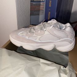 Adidas Yeezy 500 ‘Bone’ Size 11M