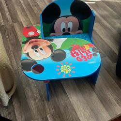 Mickey Mouse Kids Desk