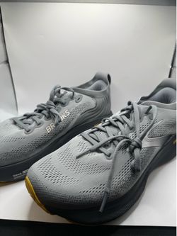 Brooks Adrenaline GTS Size 10.5 D