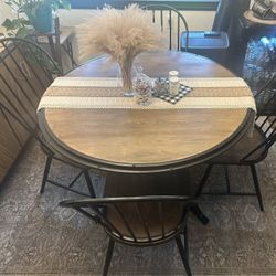 Dining Table With 4 Chairs 