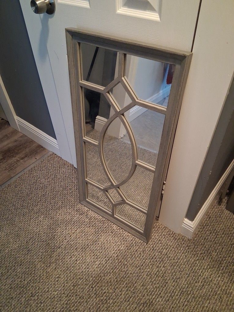 30"x17" Gray Distressed Mirror With Beautiful Framework Suitable For Any Room