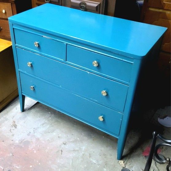 Cute Vintage Dresser