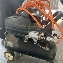 Air Compressor Works Great 