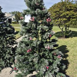 Christmas Gifts (Trees/Clothes/Shoes/Toys Etc.)