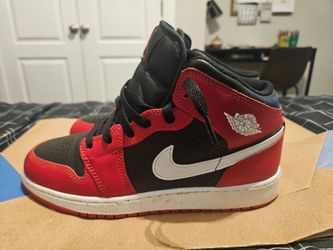 Nike Air Jordan 1 Mid GS Black Gym Red White Size 6Y Boys Youth DQ8423-061