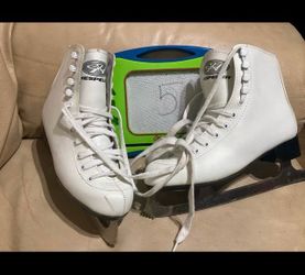 HESPELER figure ice skates size 5