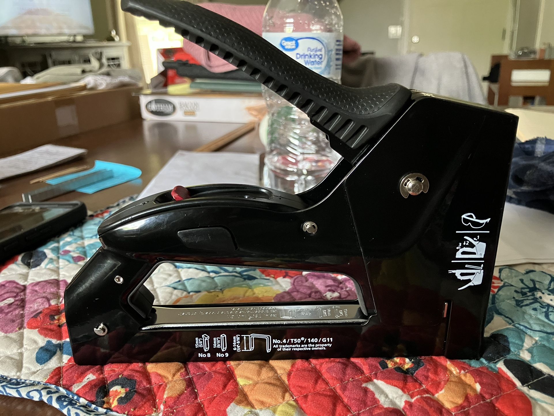 Husky Heavy Duty Staple Gun MT0301 (new)