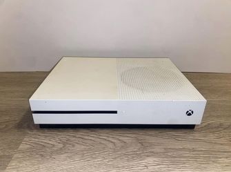Xbox One S