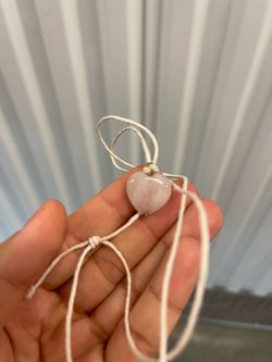 Rose quartz heart shapes pendant hemp necklace