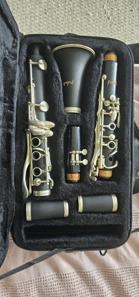 Used Clarinet!