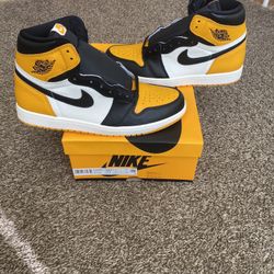 Air Jordan 1 Retro High Taxi Size 11