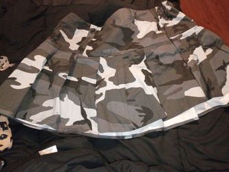 Grey camo mini skirt