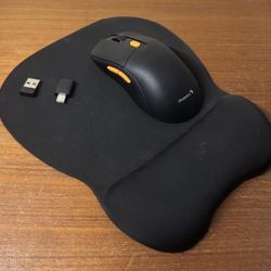 Wireless ProtoArc Mouse & MousePad