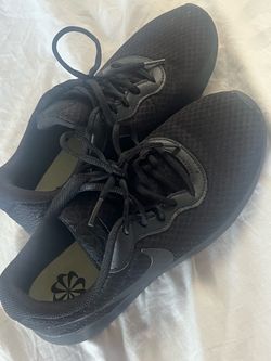 Nike Black Low-Top Sneakers