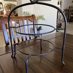 2-tier wrought iron pie or plate stand