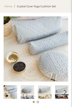 Home & Yoga Therapeutic Pillows