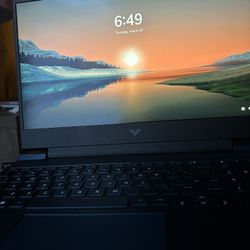 HP Victus Gaming Laptop - i5, RTX 3050, 8GB RAM, 512GB SSD, 144Hz Display - Perfect Condition