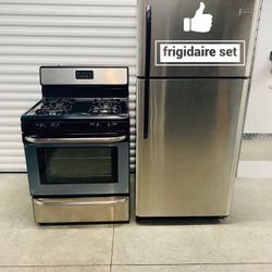 FRIGIDAIRE SET ESTUFA & NEVERA 30”