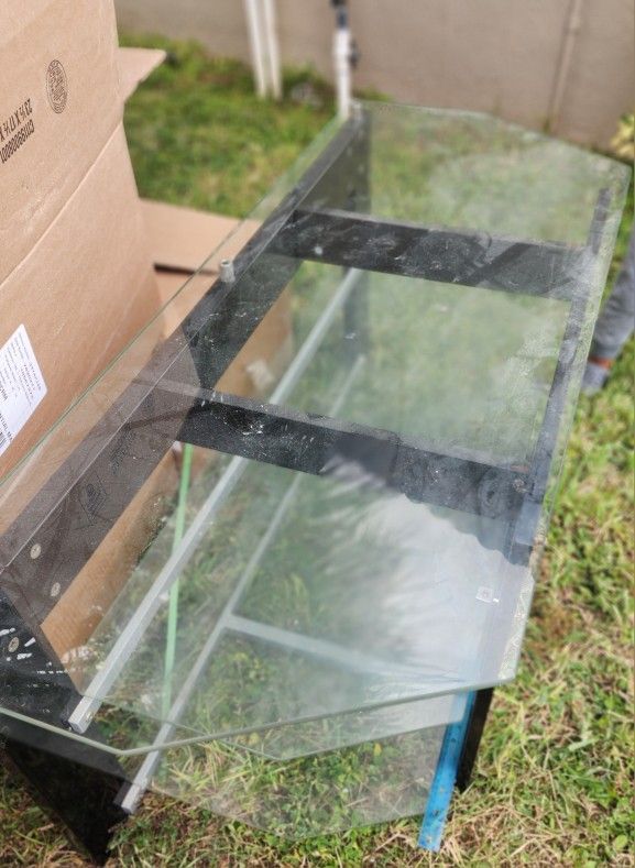 Free TV Stand 
