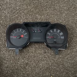 Ford Mustang 2005-09