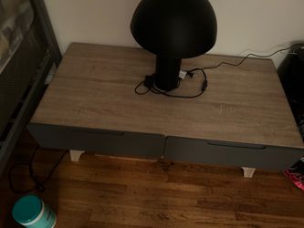 Credenza/desk