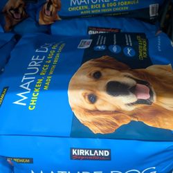 Kirkland Signature Mature Dog Chicken, Rice & Egg Formula - 40 lbs