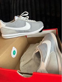NIKE CORTEZ GREY SIXE 9