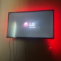 LG Smart tv Mount Included 
