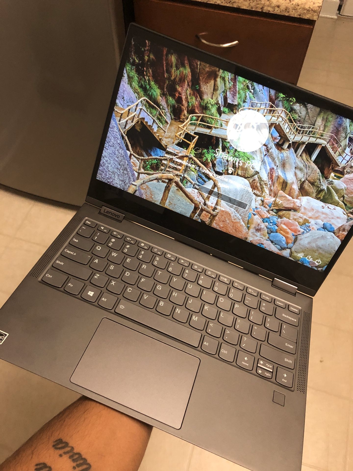 Lenovo Yoga C630