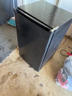 Used mini fridge
