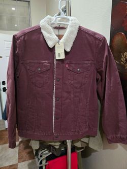 Levi's® Premium
Type III Sherpa Trucker Jacket Size XL