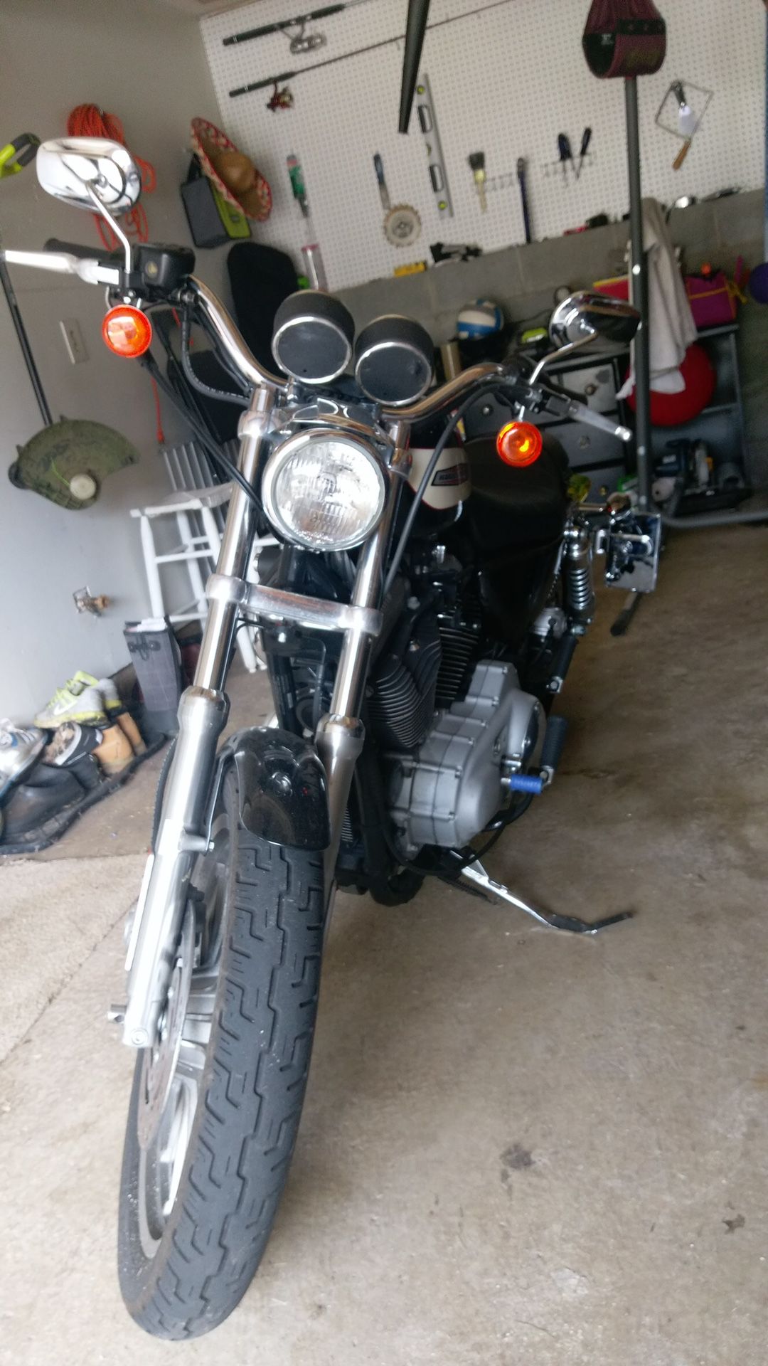 Harley Davidson 04’ less then 7k miles couple custom updates. New clutche, rear view mirrors, custom license place side mount, cafe style front end.