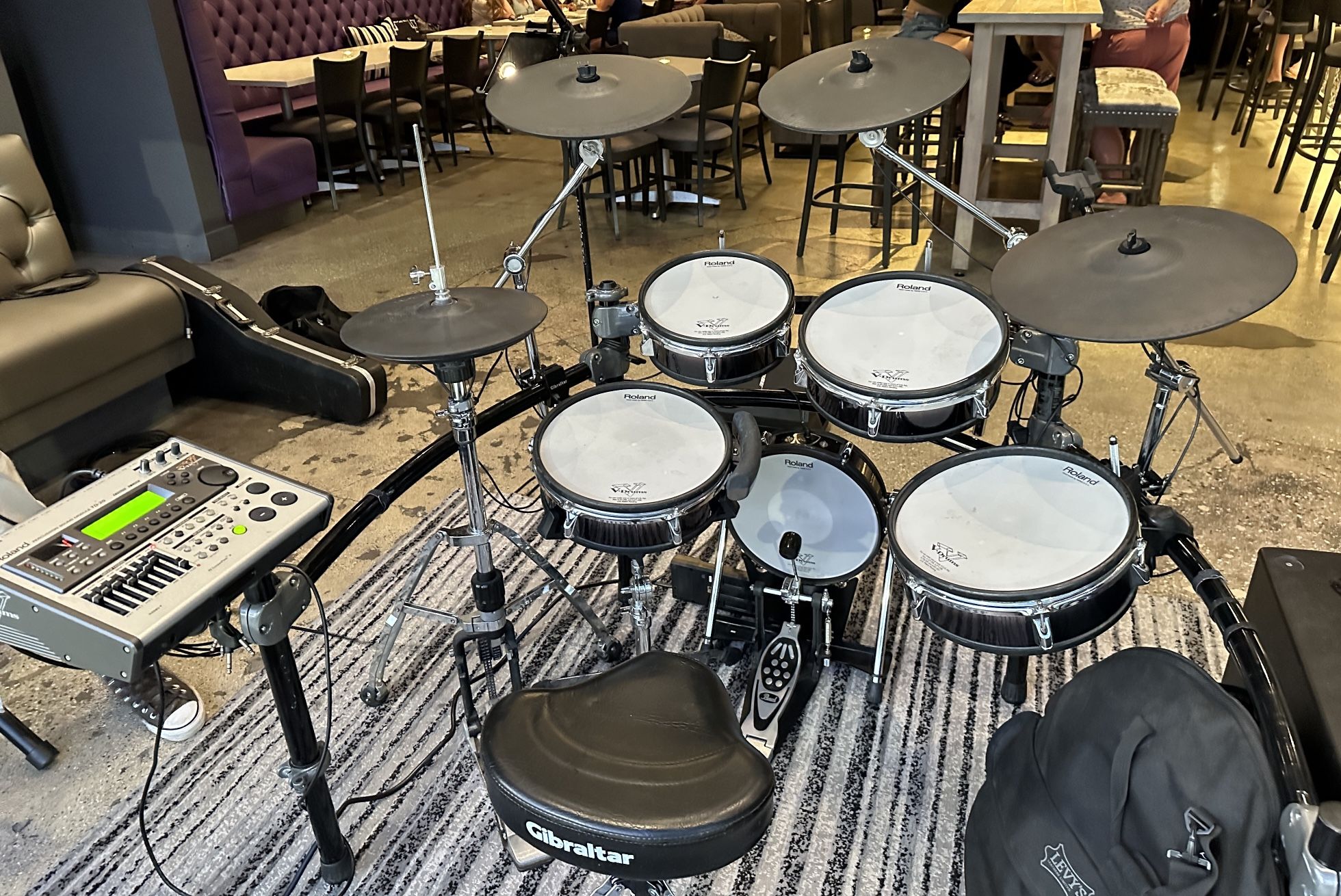 Electronic drums Roland TD-20