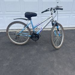 Roadmaster 18 Speed Bike