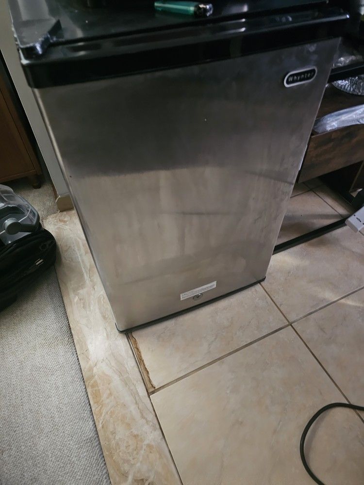 Must Go By 3/1 Front Door Freezer